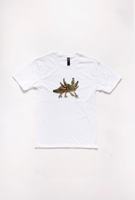 Camiseta (t-shirt) color blanco con impresión de ajolote para hombre.